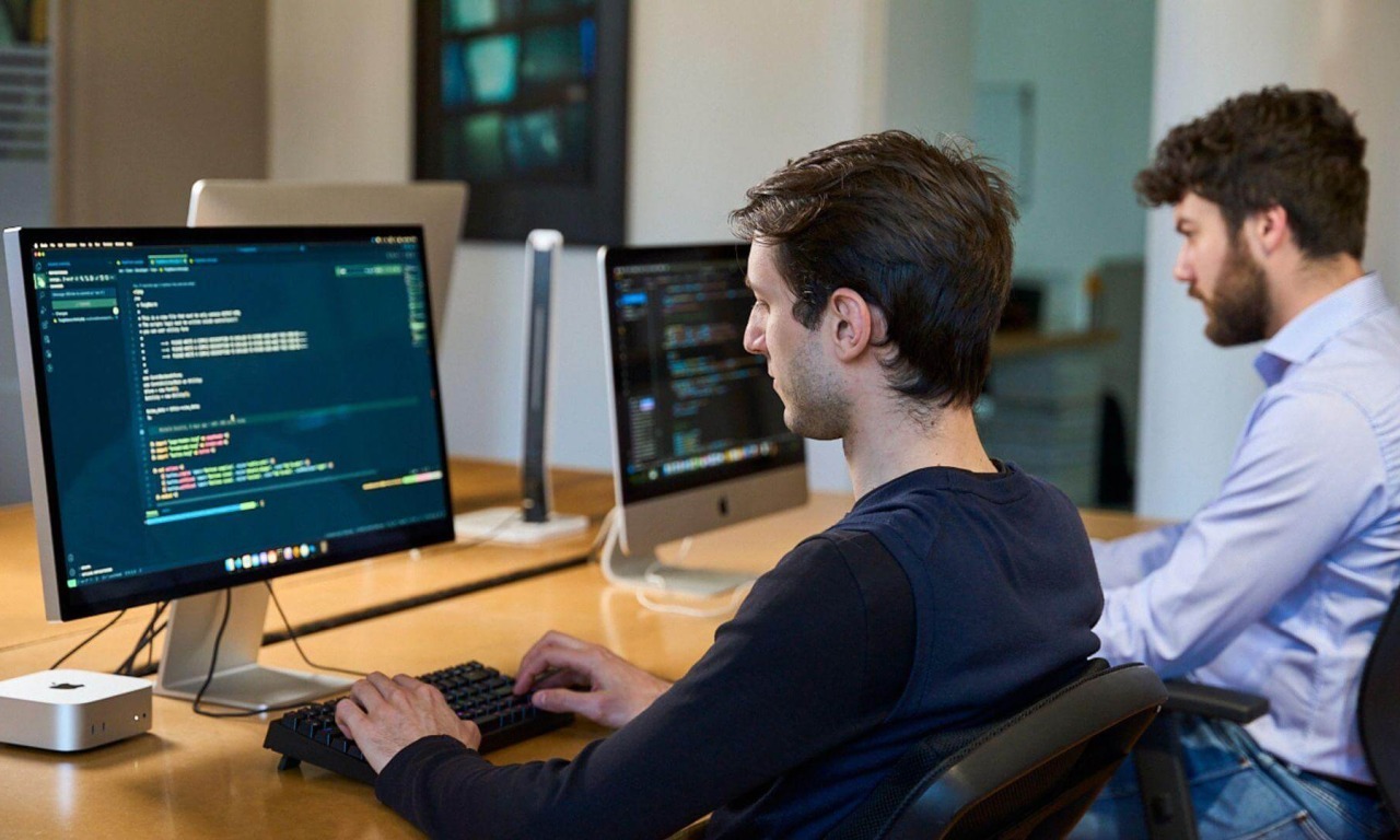Il nostro impegno per l'innovazione: un’analisi strategica sull’AI e la sostenibilità digitale